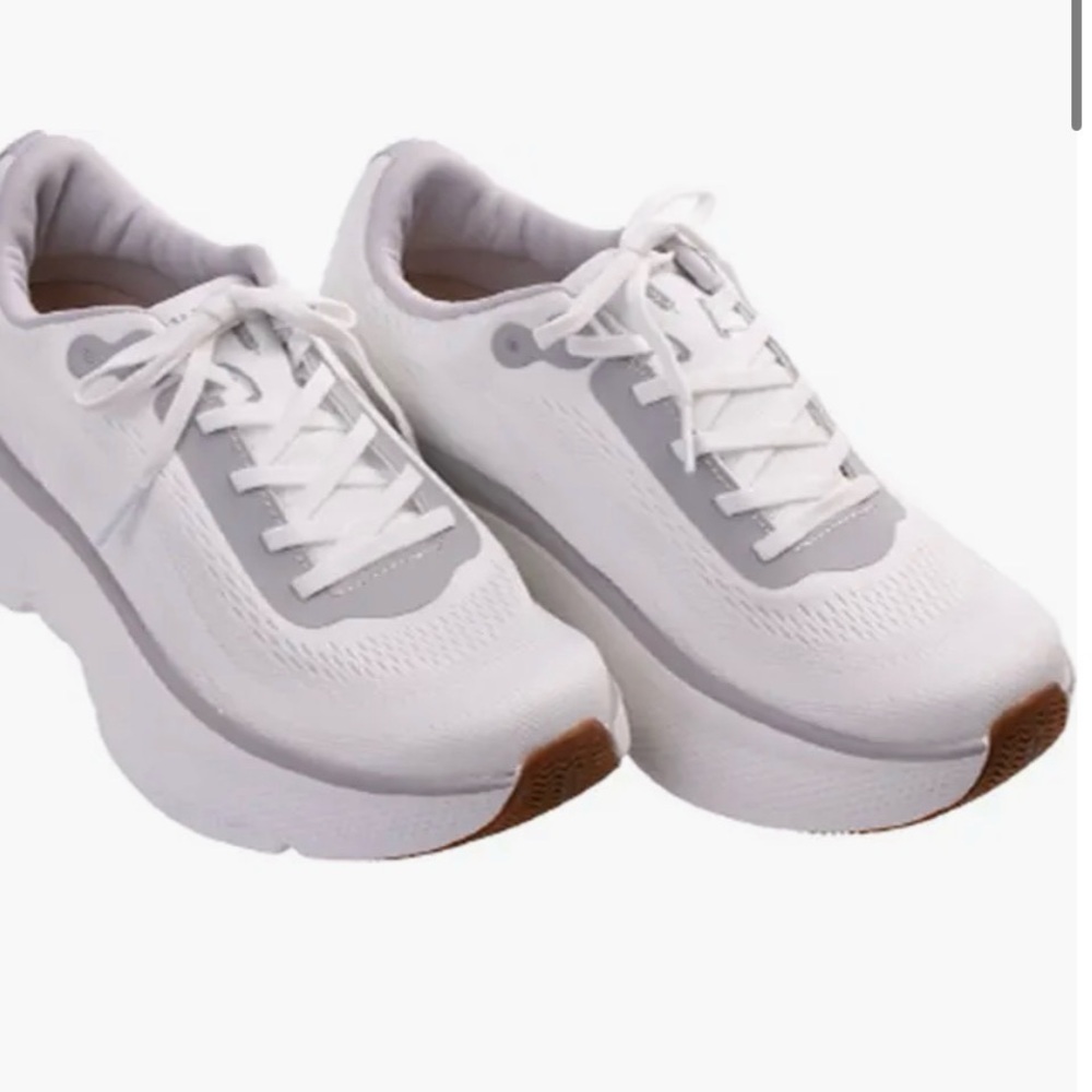 REVITALIGN Gaia Walking Platform Athletic Sneaker Size 10
New in box - Picture 8 of 10